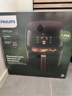 Teplovzdušná fritéza Philips HD 9867/90