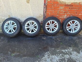 5x112 R17 215/65
