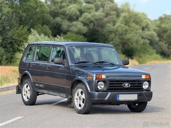 Lada Niva URBAN 4x4 2019 1.7 61kW 43 000Km