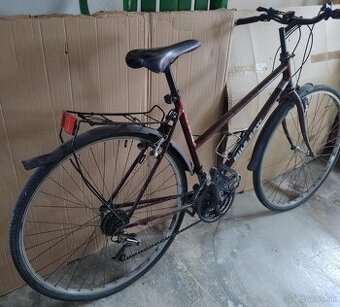 Cestný bicykel