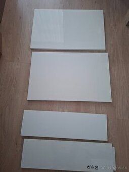 Ikea Besta dvierka biele leskle