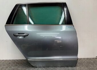 Škoda Superb II 2 kombi 2008- pravé zadné dvere