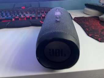 Predávam Jbl 3