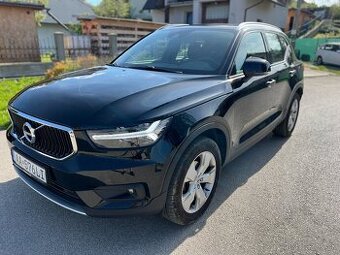 Volvo XC40 D3 Momentum A/T -- 2020 -