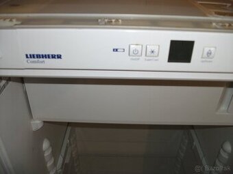 Pekná,zachovalá chladnička s mrazákom zn.LIEBHERR.