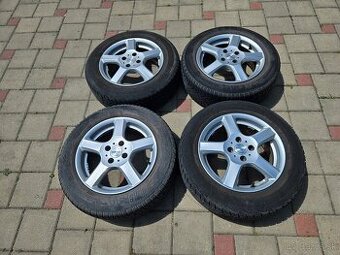 Mám na predaj elektrony na Hyundai I20 R15, 4x100