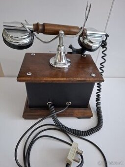 Starožitný telefón