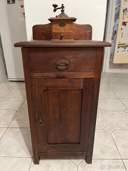 skrinka- nočné stolíky