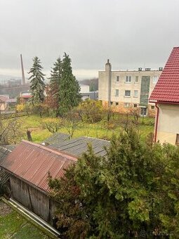 Predaj garsonka 30 m2 pivnica Pukanec Levice