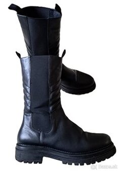 Dámske kožené čižmy zn. Stockholm Design, veľ. 40