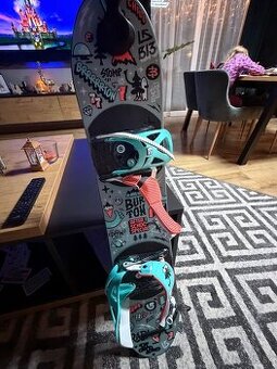 detsky snowboard burton