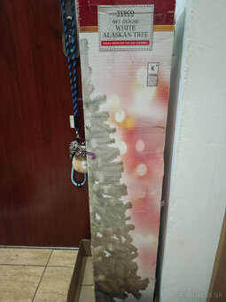 Vianočný stromček biely