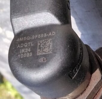 predám TRYSKY FORD 1.8 TDCI 4M5Q-9F593-AD