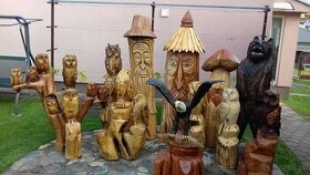 Vyrezávané drevené sochy - 1