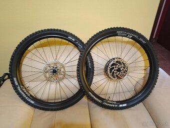 Set kolies boost DT Swiss H1900 hybrid 27.5" 30 mm