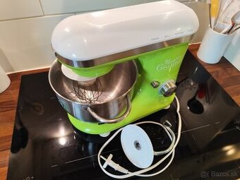 Predám plne funkčný kuchynský robot Sencor (mixér)