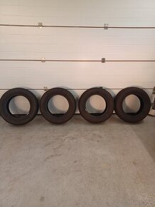 Sada zimných pneu 195/65r15