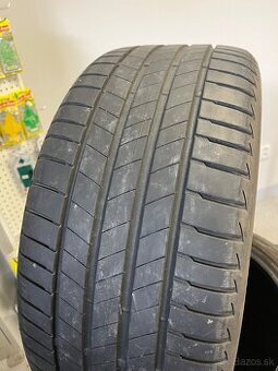 245/40 R19 -letné Bridgestone