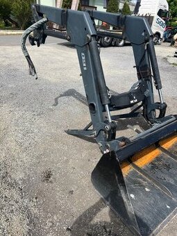 Predam celny nakladač Quicke Q31