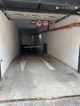 Parkovacie miesto/státie, Mäsiarska ul., Košice