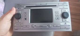 Predám autorádio blaupunkt na Ford s Max