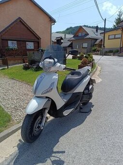 PIAGGIO BEVERLY 125
