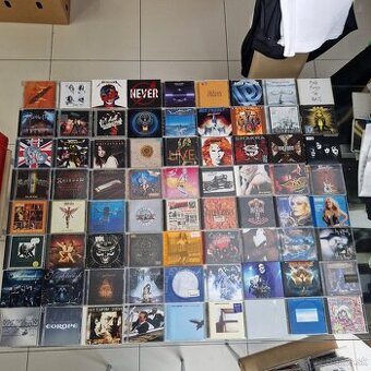 CD-čka...LED ZEPPELIN,METALLICA,DEEP PURPLE,PINK FLOYD,JUDAS