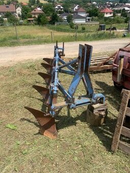 Pluh Lemken