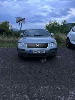 Volkswagen Passat B6 - 1