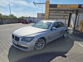 Predam vymenim bmw f01 750i 300kw