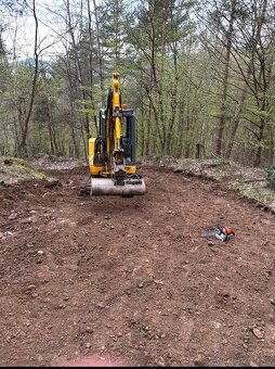 Jcb 803