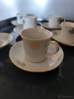 Sada karlovarského porcelánu na kávu