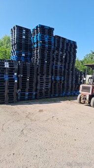 Predám plastové palety