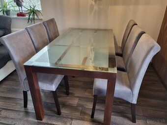 Jedálenský stôl (bez stoličiek)