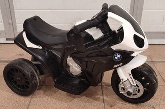 Detská elektrická trojkolka