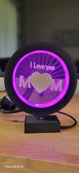 Ozdoba s RGB pásikom