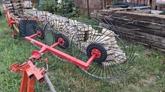 Slniečková hrabačka, zhrňovač