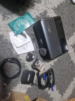 Projektor acer - 1