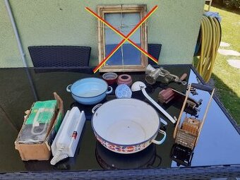 Ponukám rožne dekorácie starožitnosti.