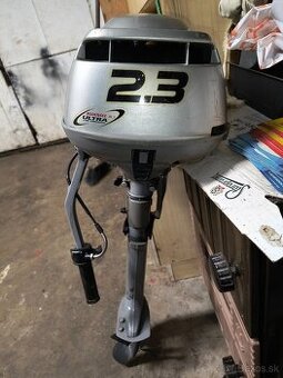 Lodný motor Honda 2,3Hp