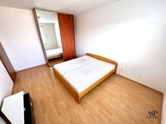 NA PRENÁJOM 1 IZBOVÝ BYT, 31 M2, UL. J.MUDROCHA, SENICA