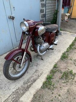 Kúpim Jawa 250 350
