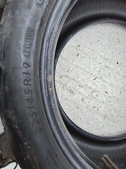 225 45 R19 96w Dunlop