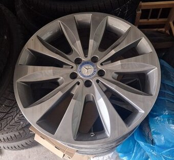 Mercedes GLE 9JR20 - 1