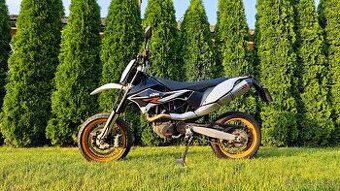 Predám KTM 690 smc supermoto