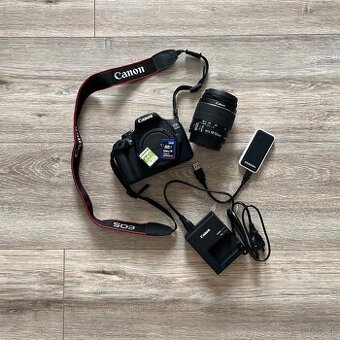 Canon EOS 2000D + príslušenstvo