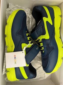 Tenisky Geox nove