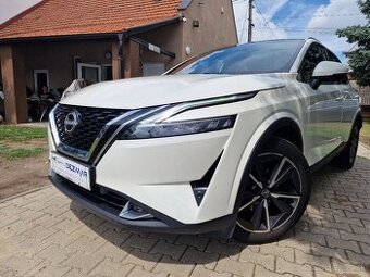 Nissan Qashqai 1.3 DIG-T 158k mHEV Tekna 4WD X-Tronic benzín