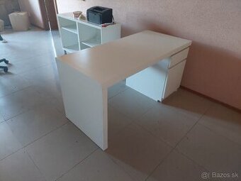 Ikea MALM kancelársky stôl