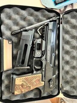 Desert Eagle Poker Edition iba 300ks na svete